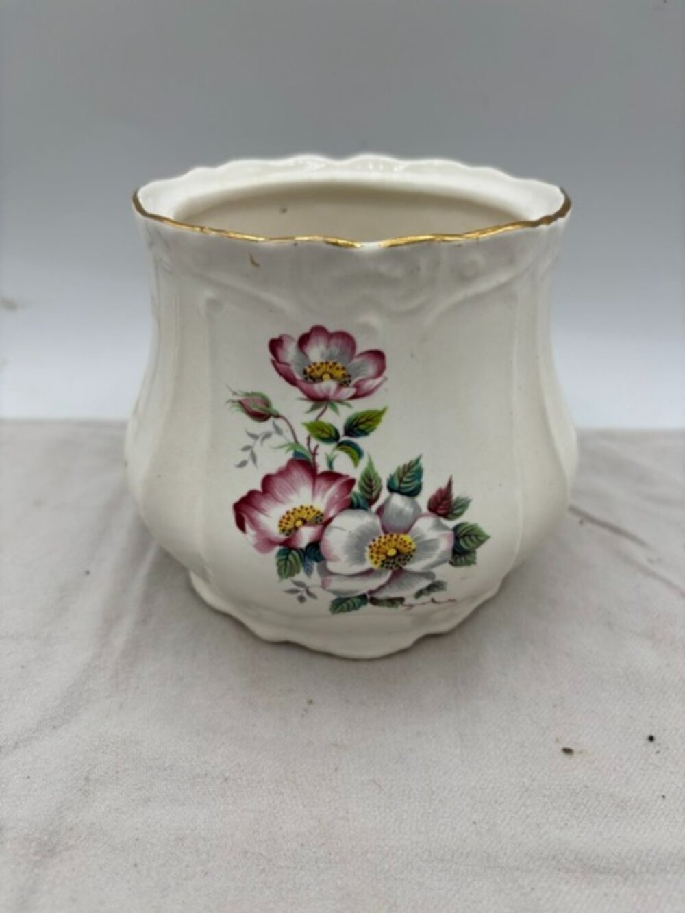 Vintage 1970's House of Webster Biscuits/Cookie Jar Rose Pattern (No Lid)
